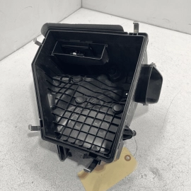 2017 - 2020 BMW 440i AIR FILTER CLEANER INTAKE MUFFLER BOX HOUSING OEM