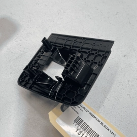 2017-2019 AUDI Q7 REAR RIGHT SIDE SEAT INNER LOCKING TRIM COVER OEM 4M08836 2017-2019 AUDI Q7 REAR RIGHT SIDE SEAT INNER LOCKING TRIM COVER OEM 4M08836