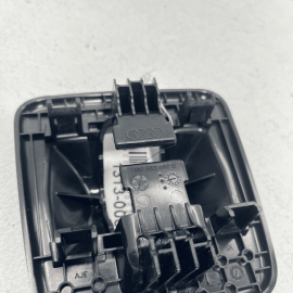 2017-2019 AUDI Q7 REAR RIGHT SIDE SEAT OUTER LOCKING TRIM COVER OEM 4M08836