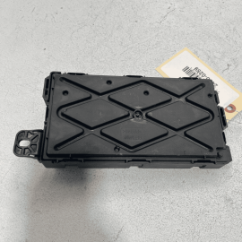 2017 - 2020 BMW 440i REAR FUSE RELAY BLOCK BCM BODY CONTROL MODULE UNIT OEM