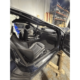 2017-2020 BMW 440i REAR TRUNK LEFT DRIVER QUARTER TRIM PANEL MOUNT BRACKET  2017-2020 BMW 440i REAR TRUNK LEFT DRIVER QUARTER TRIM PANEL MOUNT BRACKET