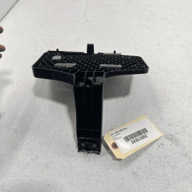 2017-2020 BMW 440i REAR TRUNK LEFT DRIVER QUARTER TRIM PANEL MOUNT BRACKET  2017-2020 BMW 440i REAR TRUNK LEFT DRIVER QUARTER TRIM PANEL MOUNT BRACKET