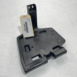 2017-2020 BMW 440i REAR TRUNK LEFT DRIVER QUARTER TRIM PANEL MOUNT BRACKET  2017-2020 BMW 440i REAR TRUNK LEFT DRIVER QUARTER TRIM PANEL MOUNT BRACKET