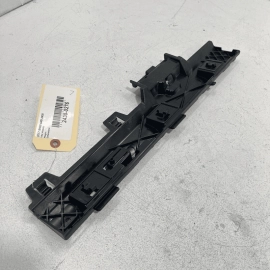 2017-2020 BMW 440I LEFT DRIVER SIDE ROCKER MOLDING SUPPORT LEDGE BRACKET OE 2017-2020 BMW 440I LEFT DRIVER SIDE ROCKER MOLDING SUPPORT LEDGE BRACKET OE
