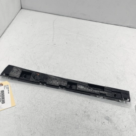 2017-2020 BMW 440I LEFT DRIVER SIDE ROCKER MOLDING SUPPORT LEDGE BRACKET OE 2017-2020 BMW 440I LEFT DRIVER SIDE ROCKER MOLDING SUPPORT LEDGE BRACKET OE