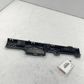 2017-2020 BMW 440I LEFT DRIVER SIDE ROCKER MOLDING SUPPORT LEDGE BRACKET OE 2017-2020 BMW 440I LEFT DRIVER SIDE ROCKER MOLDING SUPPORT LEDGE BRACKET OE