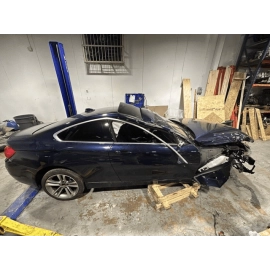 2017-2020 BMW 440I LEFT DRIVER SIDE ROCKER MOLDING SUPPORT LEDGE BRACKET OE 2017-2020 BMW 440I LEFT DRIVER SIDE ROCKER MOLDING SUPPORT LEDGE BRACKET OE