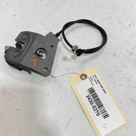 2017-2020 BMW 440i REAR LEFT DRIVER SIDE SEAT BACK RELEASE LATCH LOCK OEM 2017-2020 BMW 440i REAR LEFT DRIVER SIDE SEAT BACK RELEASE LATCH LOCK OEM