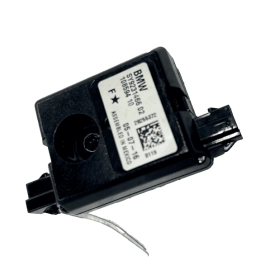 2017-2020 BMW 440i ANTENNA AMPLIFIER TRAP CIRCUIT MODULE OEM