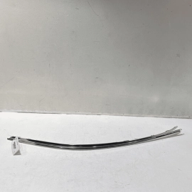 2010-11-2016 Porsche Panamera S Gasket With Chrome Molding Door Front Right