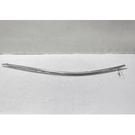 2010-11-2016 Porsche Panamera S Gasket With Chrome Molding Door Front Right
