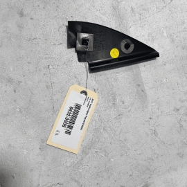 VOLKSWAGEN PASSAT 2012-22 REAR PASSENGER SIDE DOOR WINDOW CORNER COVER TRIM VOLKSWAGEN PASSAT 2012-22 REAR PASSENGER SIDE DOOR WINDOW CORNER COVER TRIM