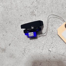 VOLKSWAGEN PASSAT 16-22 REAR RIGHT PASSENGER SIDE DOOR LOCK UNLOCK SWITCH O