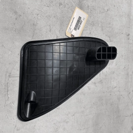 VOLKSWAGEN PASSAT 2012-2022 REAR PASSENGER DOOR LOCK INNER PANEL PLATE COVE VOLKSWAGEN PASSAT 2012-2022 REAR PASSENGER DOOR LOCK INNER PANEL PLATE COVE