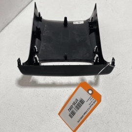 2015 - 2020 ACURA TLX CENTER CONSOLE REARWARD VENT PANEL GARNISH ASSEMBLY O 2015 - 2020 ACURA TLX CENTER CONSOLE REARWARD VENT PANEL GARNISH ASSEMBLY O