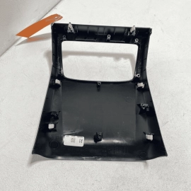 2015 - 2020 ACURA TLX CENTER CONSOLE REARWARD VENT PANEL GARNISH ASSEMBLY O 2015 - 2020 ACURA TLX CENTER CONSOLE REARWARD VENT PANEL GARNISH ASSEMBLY O