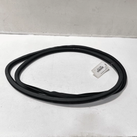 2010-11-12-13-14-15-2016 PORSCHE PANAMERA DOOR SEALING FRONT RIGHT OEM