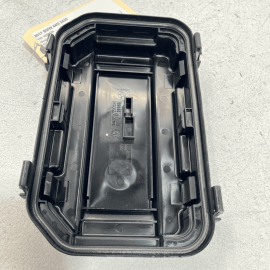 2017-2020 BMW 440I 430i FUSE RELAY JUNCTION POWER DISTRIBUTION BOX MODULE O