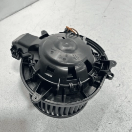2017 - 2020 BMW 430I 440I FRONT MAIN A/C AIR HEATER COOL BLOWER MOTOR FAN O