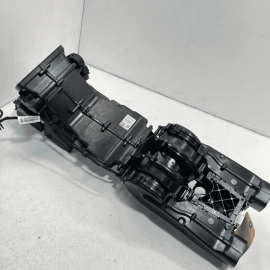 2017-2019 AUDI Q7 REAR HVAC AC CLIMATE HEATER BLOWER HOUSING BOX OEM