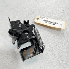 2017-2020 BMW 440I 430I FRONT RIGHT PASSENGER HOOD LOCK LATCH OEM