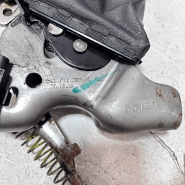 VOLKSWAGEN PASSAT 2012-2022 EMERGENCY PARKING BRAKE RELEASE HANDLE LEVER OE