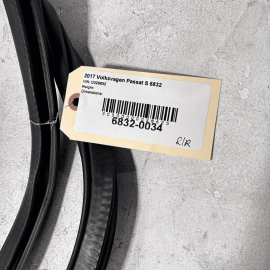 VOLKSWAGEN PASSAT 2012-2022 REAR RIGHT PASSENGER DOOR WEATHERSTRIP SEAL OEM
