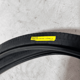 VOLKSWAGEN PASSAT 2012-2022 REAR LEFT DRIVER SIDE DOOR WEATHERSTRIP SEAL OE