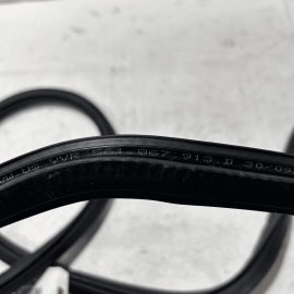 VOLKSWAGEN PASSAT 2012-2022 REAR LEFT DRIVER SIDE DOOR WEATHERSTRIP SEAL OE