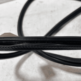 VOLKSWAGEN PASSAT 2012-22 FRONT PASSENGER SIDE DOOR ONBODY WEATHERSTRIP SEA