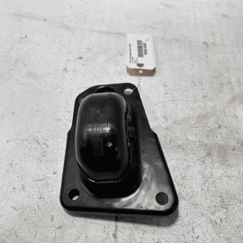 2012-2022 VOLKSWAGEN PASSAT REAR DRIVER SIDE TRAILING CONTROL ARM COVER BRA