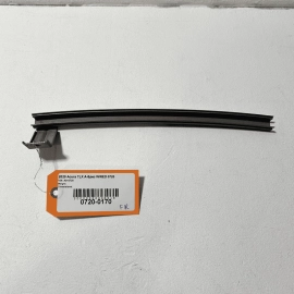 ACURA TLX 15-20 FRONT PASENGER DOOR CENTER LOWER WINDOW RUNNING CHANNEL SAS ACURA TLX 15-20 FRONT PASENGER DOOR CENTER LOWER WINDOW RUNNING CHANNEL SAS