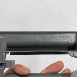 Mercedes X164 GL Front Left Driver Seat Track Rail Corner Trim OEM 2007 - 2 Mercedes X164 GL Front Left Driver Seat Track Rail Corner Trim OEM 2007 - 2