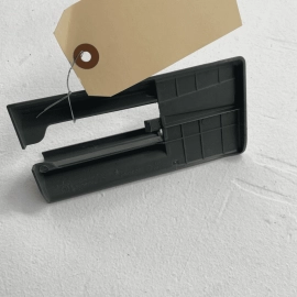 Mercedes X164 GL Front Left Driver Seat Track Rail Corner Trim OEM 2007 - 2 Mercedes X164 GL Front Left Driver Seat Track Rail Corner Trim OEM 2007 - 2