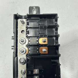 Ingenium Engine Fuse Box Board Jaguar XE 2017-2019 OEM