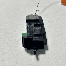 ACURA TLX 2015-2020 FRONT LEFT DRIVER SIDE DOOR SEAT MEMORY ADJUST SWITCH O ACURA TLX 2015-2020 FRONT LEFT DRIVER SIDE DOOR SEAT MEMORY ADJUST SWITCH O