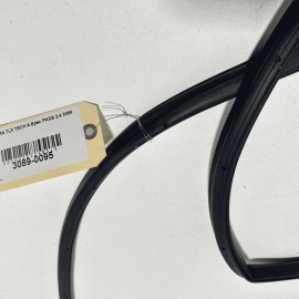 ACURA TLX 2015-2020 FRONT LEFT DRIVER SIDE DOOR SEAL WHEATHERSTRIP OEM