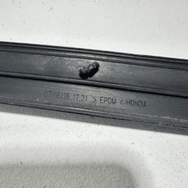 ACURA TLX 2015-2020 FRONT LEFT DRIVER SIDE DOOR LOWER WEATHERSTRIP SEAL OEM