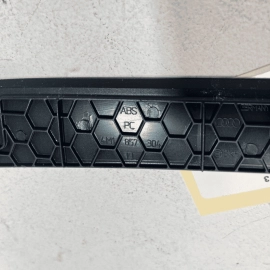 Dash Dashboard Instrument Panel Lower Molding Cover Trim AUDI Q7 2017-2019  Dash Dashboard Instrument Panel Lower Molding Cover Trim AUDI Q7 2017-2019