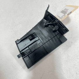 2017-2020 AUDI Q7 REAR 2ND ROW RIGHT SEAT TRACK TRIM COVER OEM 4M0883686E