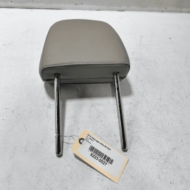 18-21 VOLKSWAGEN ATLAS REAR LEFT OR RIGHT 2ND ROW SEAT HEADREST HEAD REST O