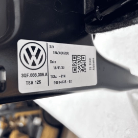 2018-2020 VOLKSWAGEN ATLAS REAR 3RD ROW RIGHT PASSENGER SIDE SEAT COMPLETE 