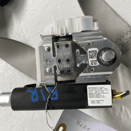 2007-2012 MERCEDES GL450 GL350 REAR RIGHT  2ND ROW PASSENGER SIDE SEAT BELT