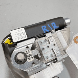 2007-2012 MERCEDES GL450 GL350 REAR RIGHT  2ND ROW PASSENGER SIDE SEAT BELT