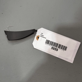 2017-2021 Mazda CX-5 Rear Right Taillight Support Bracket Cap KB8A-513H4 OE 2017-2021 Mazda CX-5 Rear Right Taillight Support Bracket Cap KB8A-513H4 OE