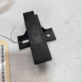2017 - 2023 AUDI Q7 REAR DOOR SMART KEYLESS ENTRY ANTENNA MODULE UNIT OEM