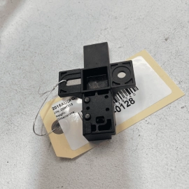 2017 - 2023 AUDI Q7 REAR DOOR SMART KEYLESS ENTRY ANTENNA MODULE UNIT OEM