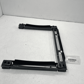 Front Seat Track Bracket Fir Left Or Right Side Console AUDI Q7 2017-2023 O