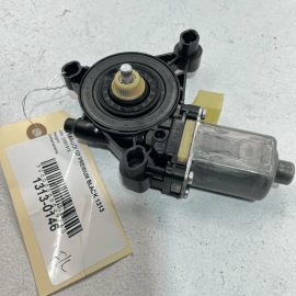 Front Left / Driver Side Door Window Regulator Motor AUDI Q7 2017-2023 OEM