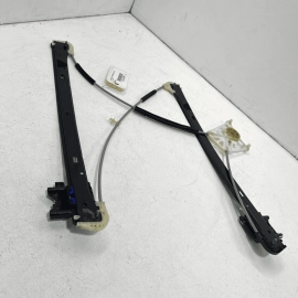 Front Left / Driver Side Door Window Regulator AUDI Q7 2017-2023 OEM